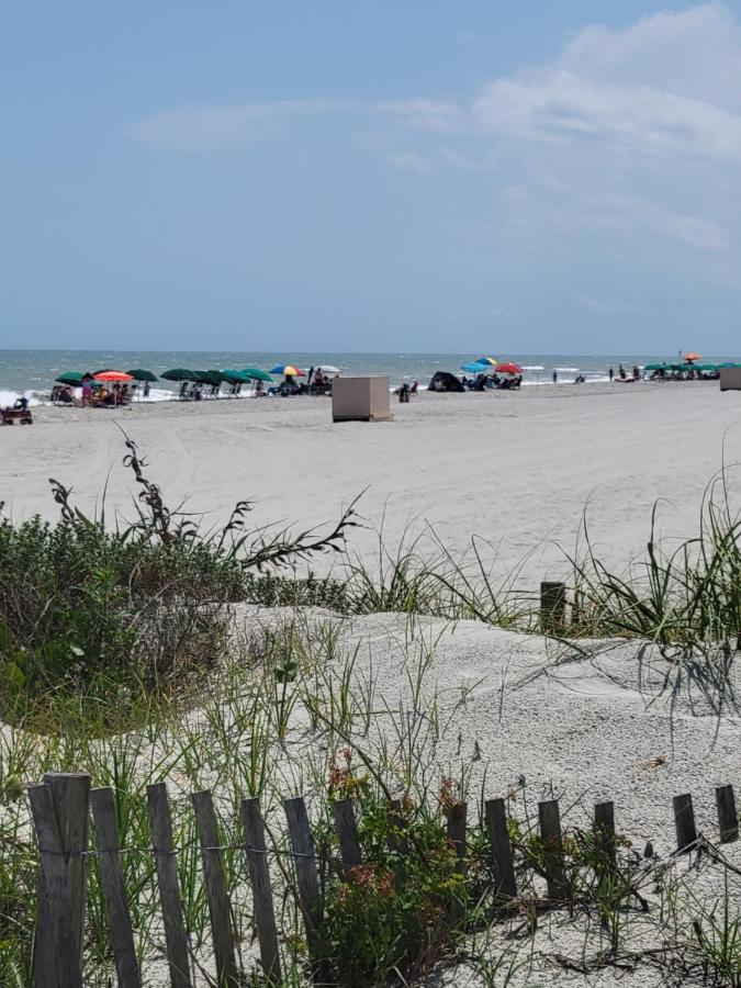 Salty Air Retreat Apartment Myrtle Beach Bagian luar foto