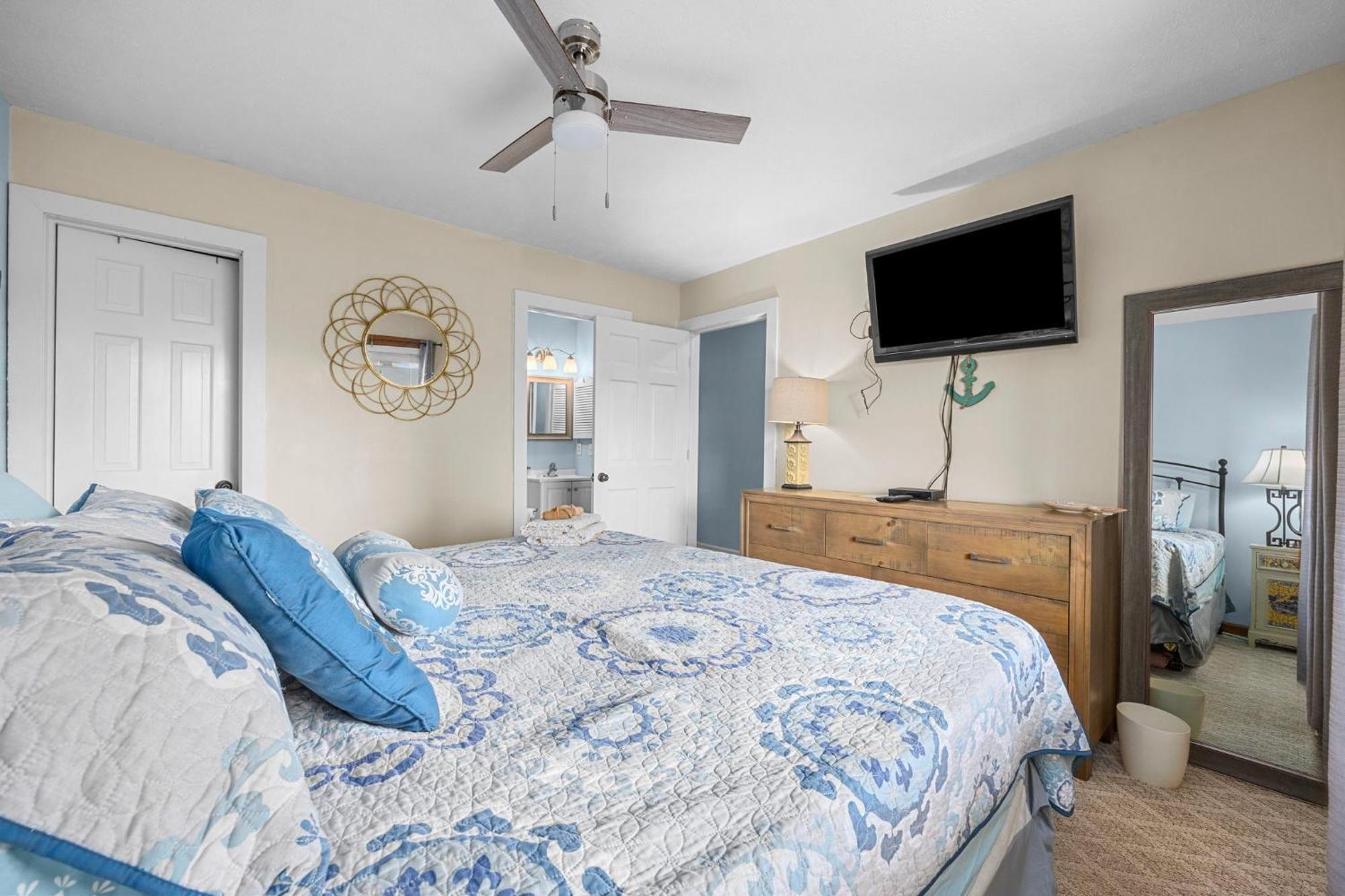 Salty Air Retreat Apartment Myrtle Beach Bagian luar foto