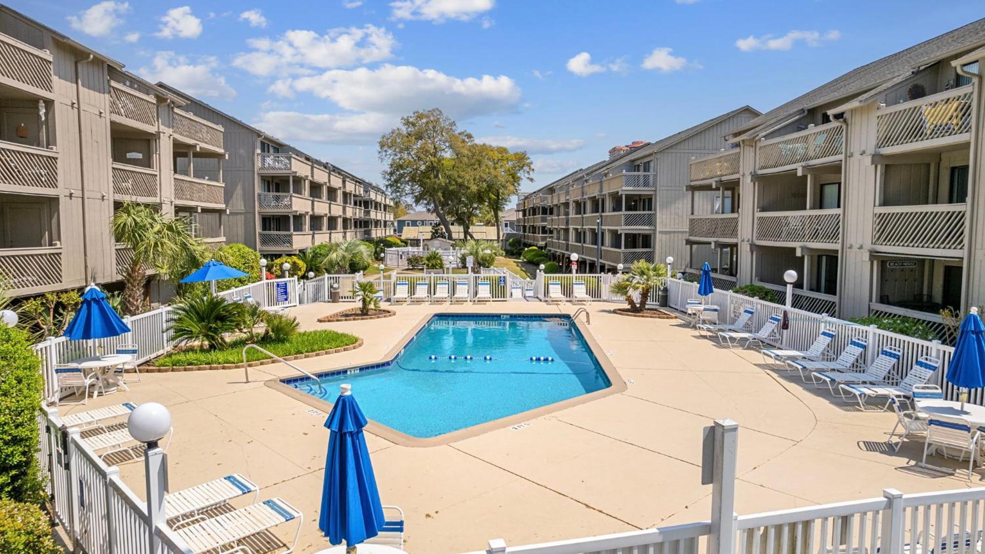 Salty Air Retreat Apartment Myrtle Beach Bagian luar foto