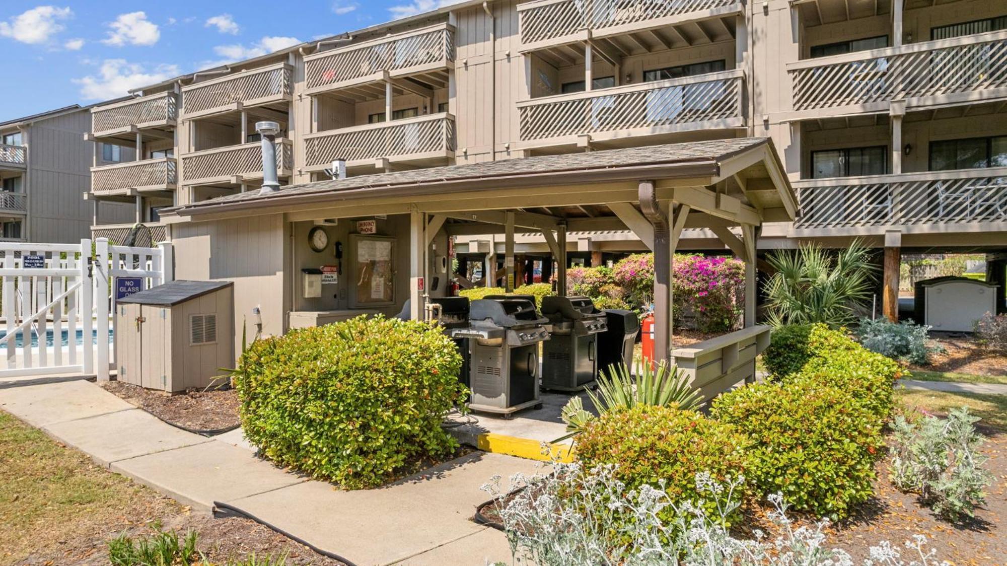 Salty Air Retreat Apartment Myrtle Beach Bagian luar foto
