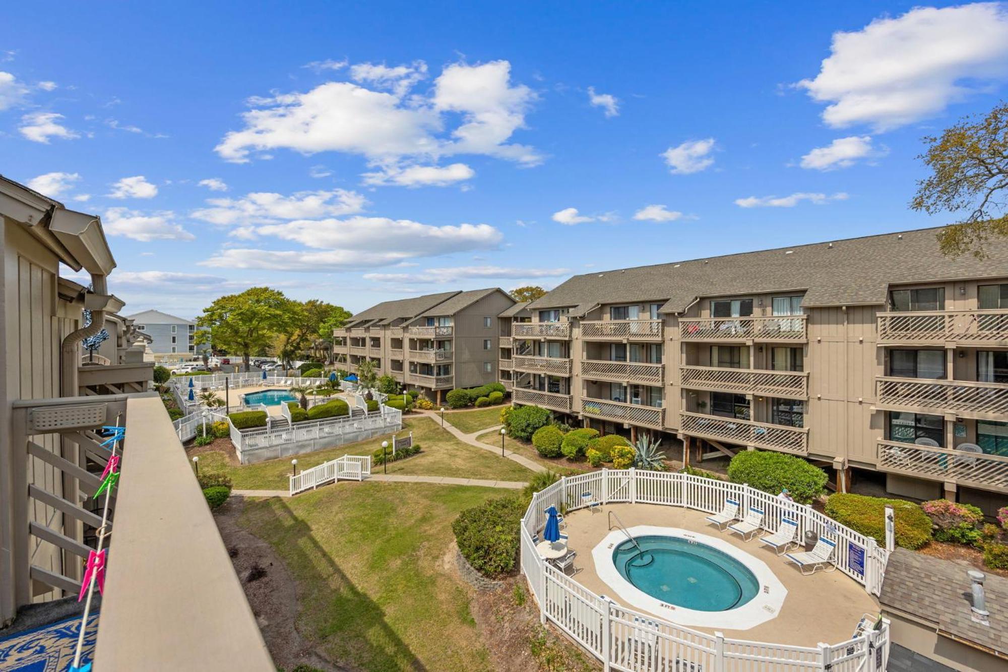 Salty Air Retreat Apartment Myrtle Beach Bagian luar foto